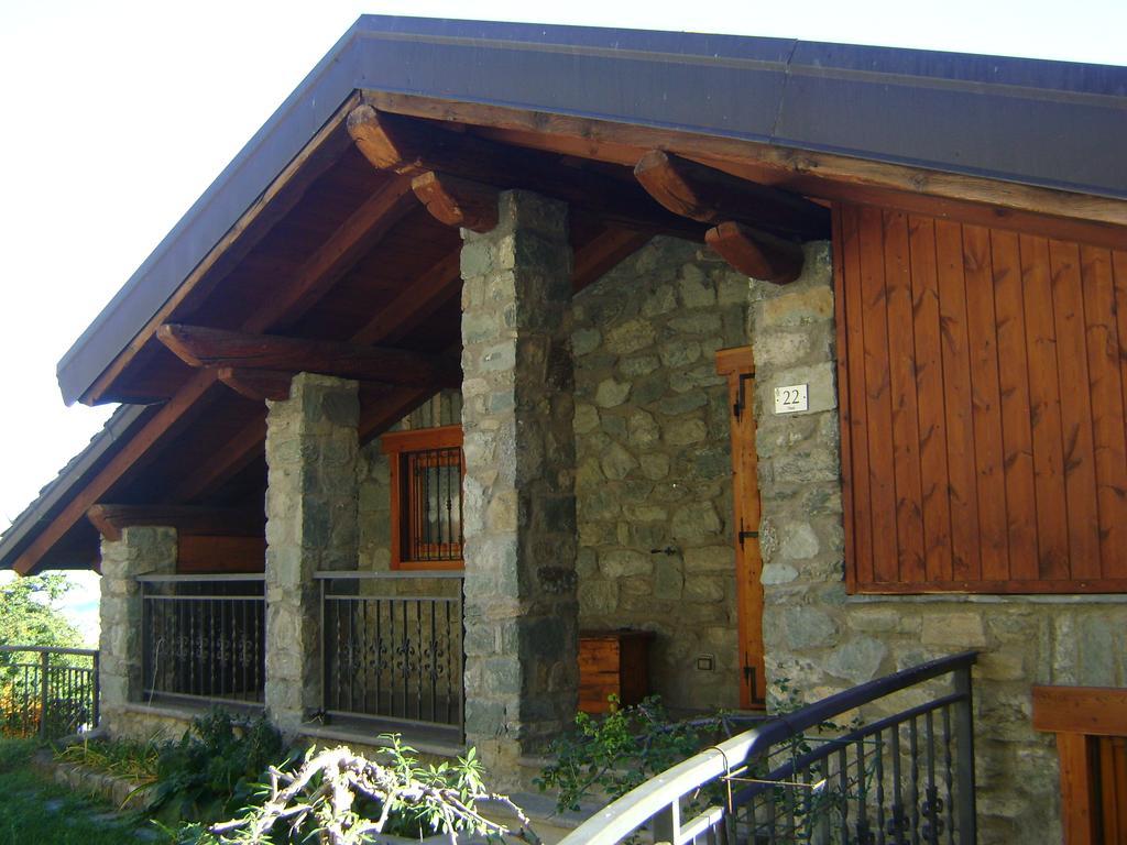 La Maison Nouva 1977 Aosta Exteriör bild