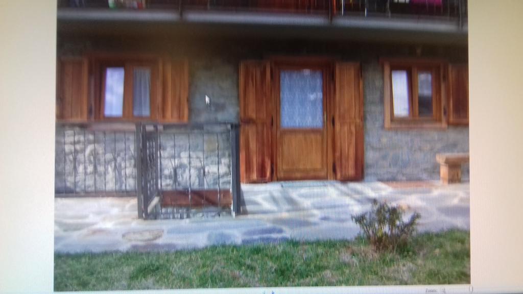 La Maison Nouva 1977 Aosta Exteriör bild